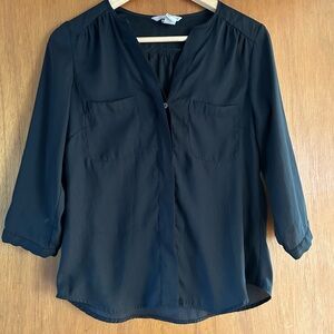 H&M Elegant Black Blouse with 3/4 Sleeves